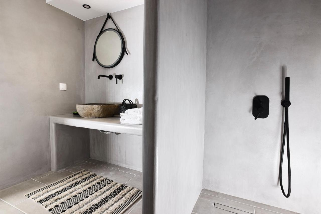 Terra Mare Suites Agia Irini  المظهر الخارجي الصورة